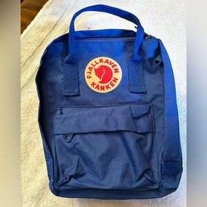 SOLD Fjallraven Kanken Mini Backpack